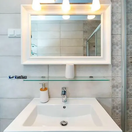 Vitez's House Novigrad/knight's House Novigrad 노비그래드달마샤
