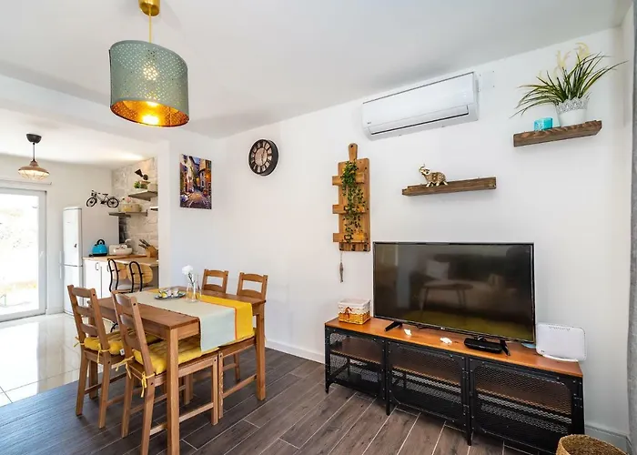 Vitez's House Novigrad/knight's House Novigrad * Novigrad (Dalmatia)